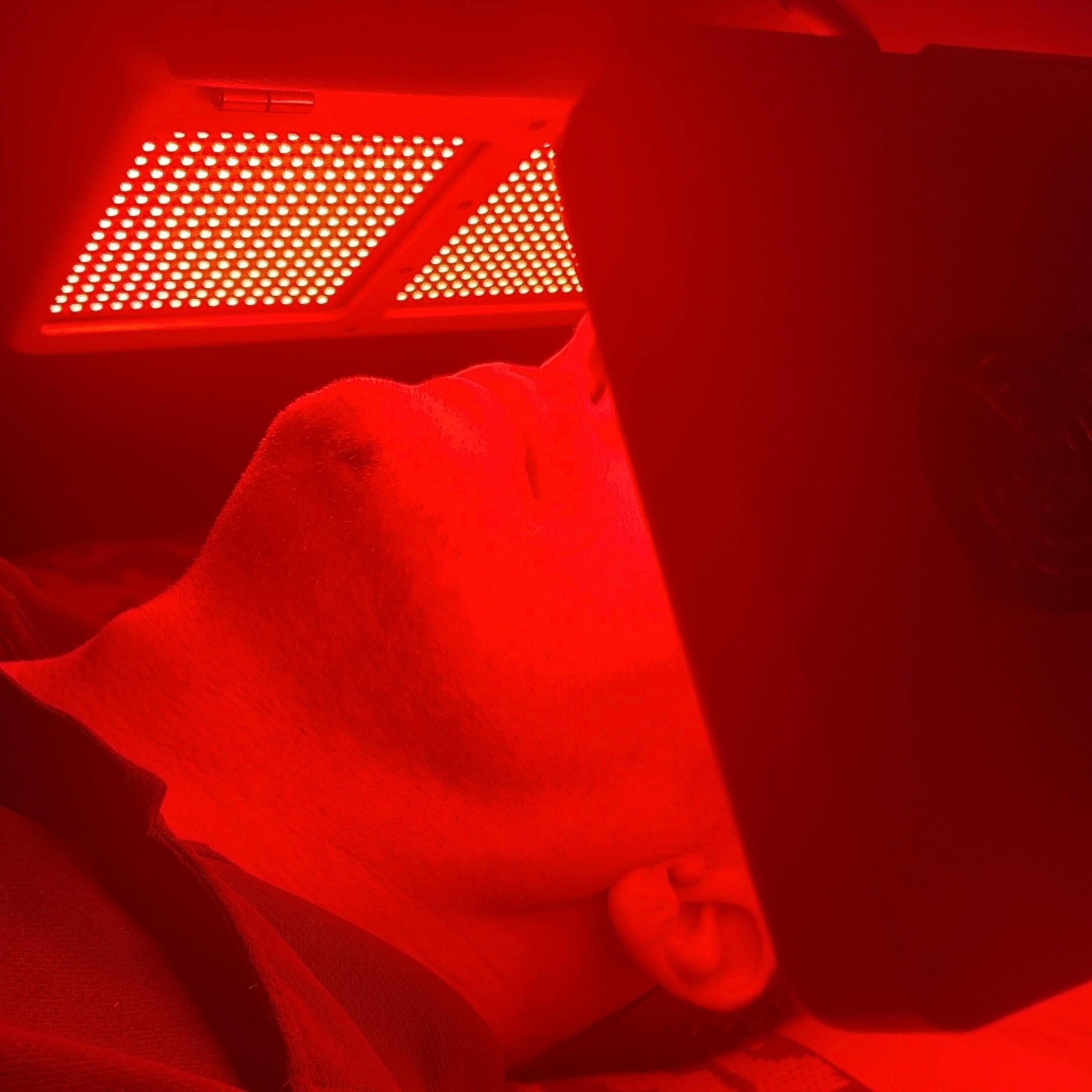 Discover the Benefits of Red Light Therapy